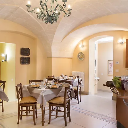 Trulli E Mare לינה וארוחת בוקר