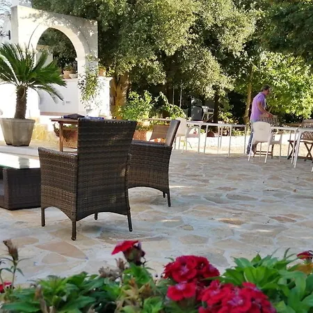 Bed & Breakfast Trulli E Mare