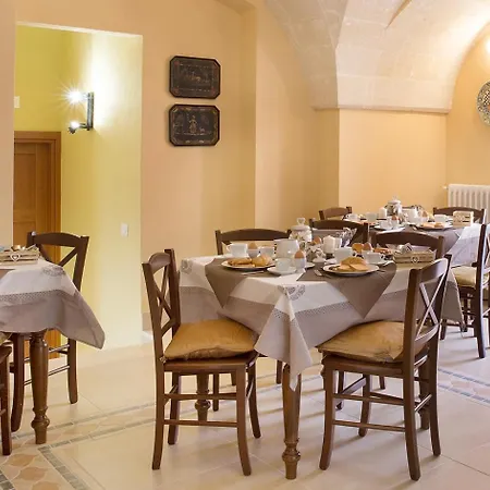 Bed & Breakfast Trulli E Mare 3*